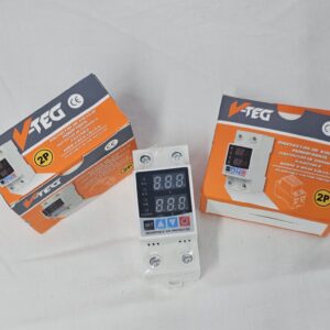 20260116_170923 Protector de Voltaje y Corriente Digital Regulable V-TEG (110V)